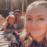 scarlett-and-family